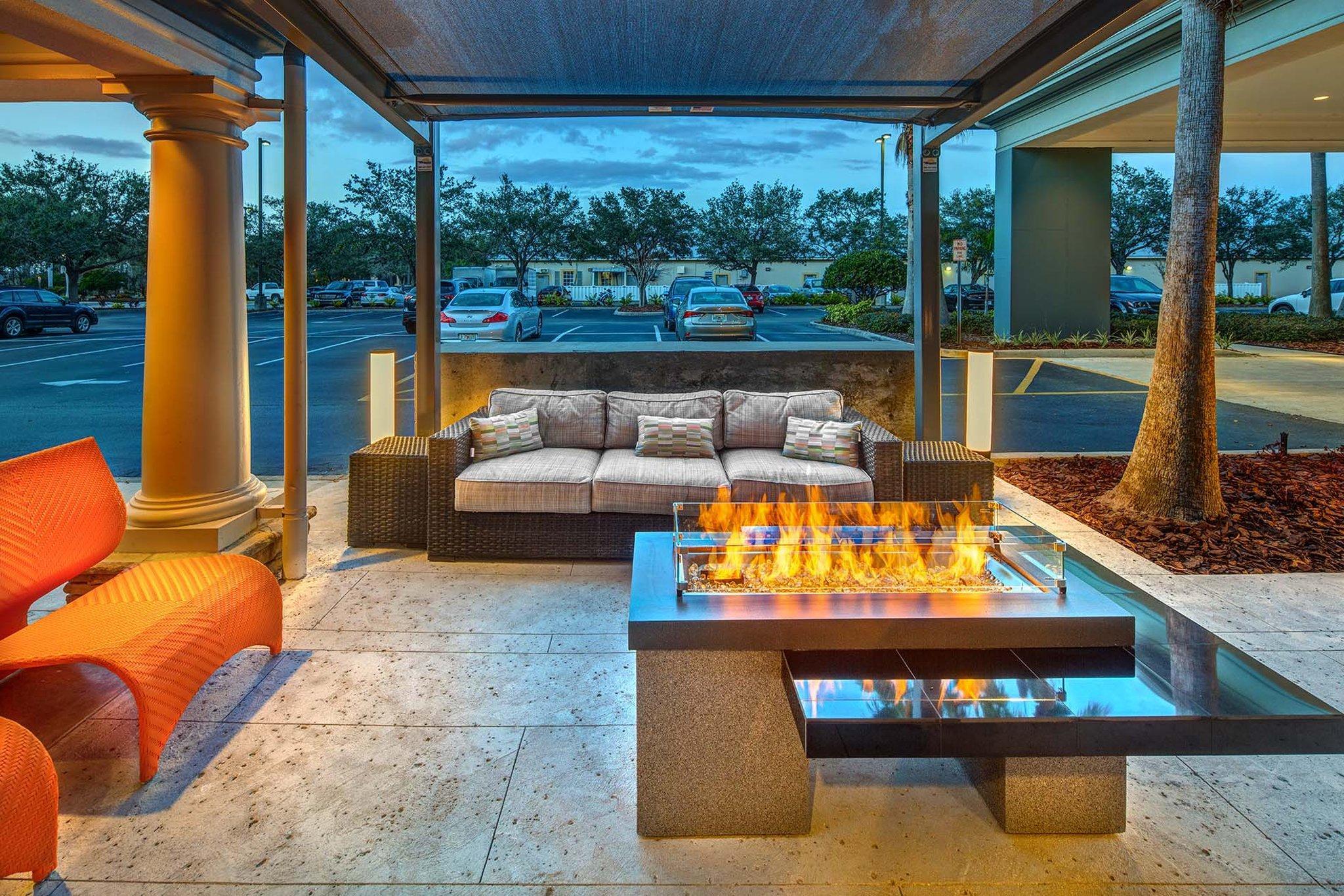 Even Hotels Sarasota-Lakewood Ranch By Ihg The Meadows Exterior photo